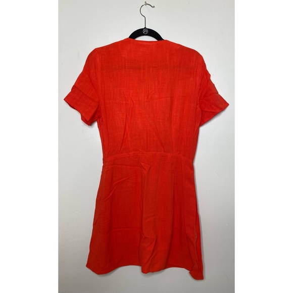 Moon River asymmetric button front mini dress - Picture 3 of 4